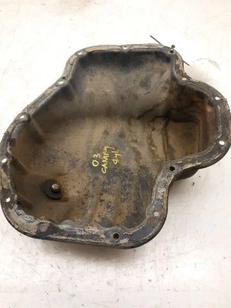 02 03 04 05 06 TOYOTA CAMRY MOTOR CÁRTER DE ACEITE INFERIOR 4 CILINDROS Foto 4 de 4