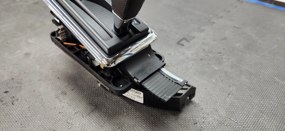 2011-2012 Ford Mustang GT Automatic Transmission Shifter OEM - Image 2 of 4