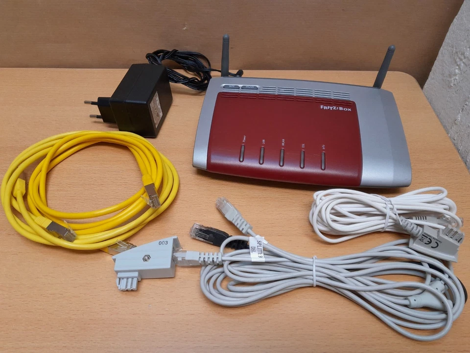 Fritz!Box 3272 Router - mit netzteil