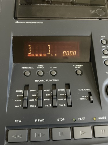Grabadora de casete de 4 pistas DBX reducción de ruido 8 canales TASCAM Portastudio 424 MKII - Imagen 5 de 9
