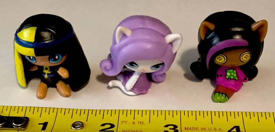 Figuras Mattel Monster High Minis Catrine DeMew ~ Cleo de Nile y Clawdeen Wolf Foto 2 de 4
