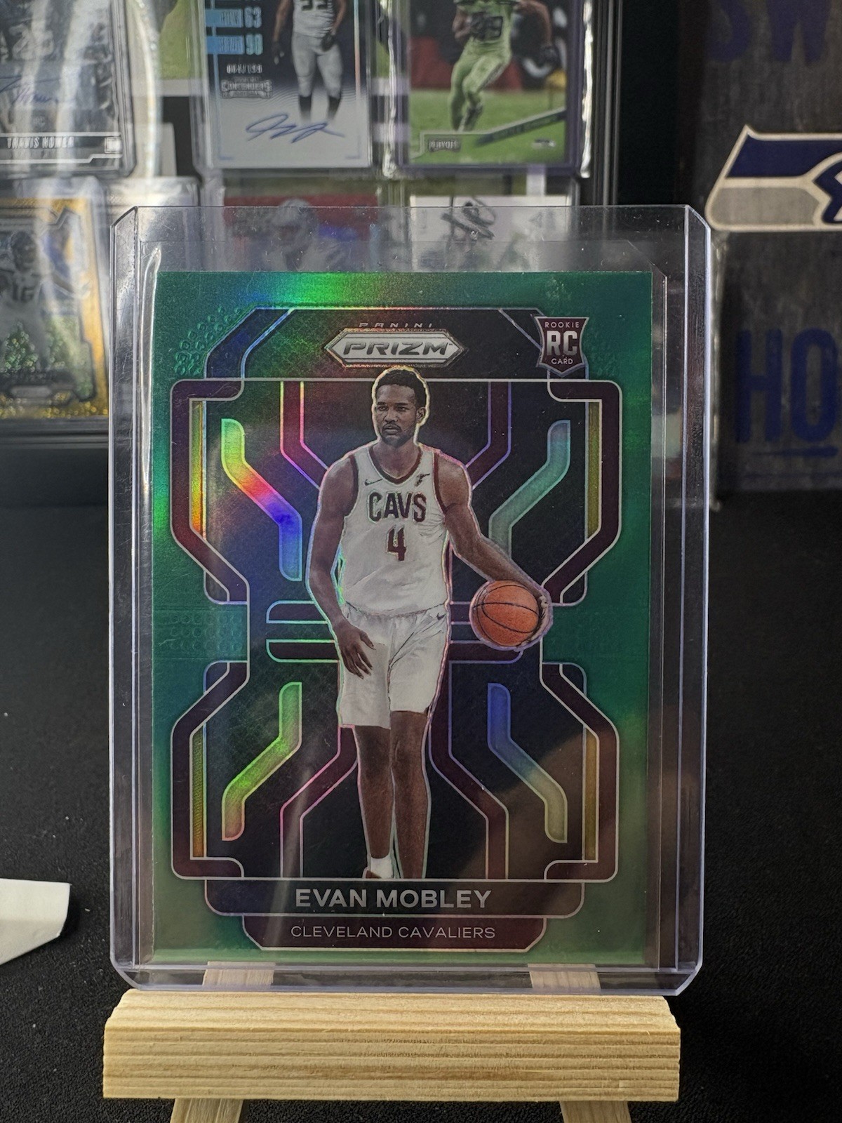 2021-22 Panini Prizm Evan Mobley RC Green Rookie #325 Cavaliers