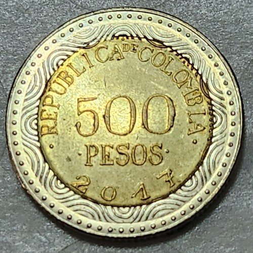 COLOMBIA 🇨🇴 500 PESOS COIN 2017 - Picture 2 of 2