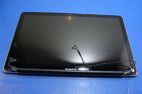 MacBook Pro A1286 15" 2010 MC372LL/A LCD Screen Assembly 661-5483 - Picture 1 of 4