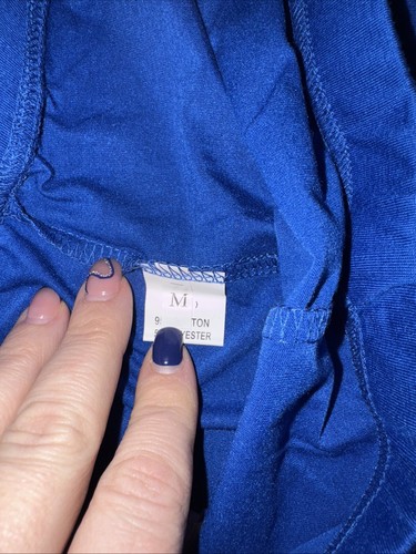 women's medium 2 piece Short Set - Picture 4 of 4