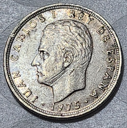 SPAIN 🇪🇦 FIVE (5) PESETAS COIN (1975 SERIES) MINTED IN 1977 KING JUAN CARLOS I - Picture 1 of 3