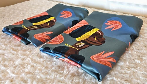 Izzy & Liv 18"x18" Green Blue Woman Floral Print Satin Pillow Covers Set of 2 - Picture 2 of 4