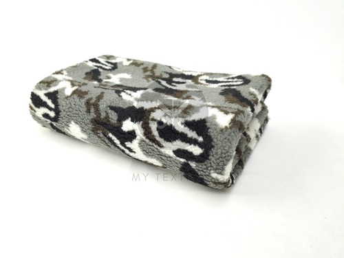 Printed Sherpa Fur Fabric - Soft & Cuddly 160cm Wide, for Clothing & Accessories - Picture 5 of 16