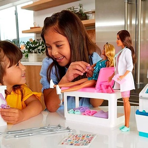 Barbie Caja clinique Con Muñeca Docteure Morena + De 30 Accesorios +4 Años - Bild 9 von 9