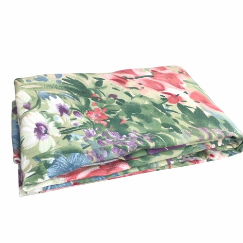 Vintage Floral Garden Flower Tablecloth Multi-Color 100"x60" - Picture 2 of 10