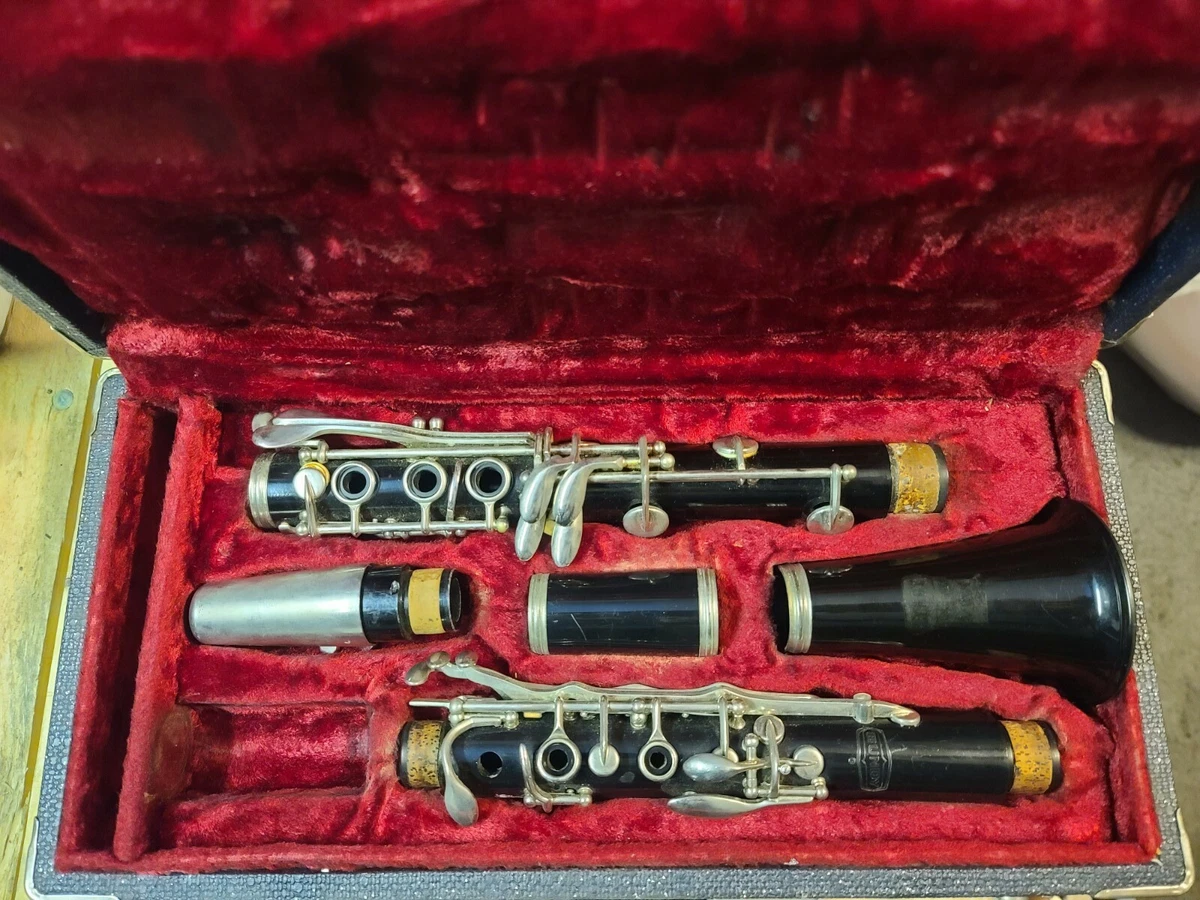 DEAL Bundy Selmer Student Clarinet Plastic Student Clarinet