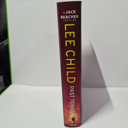 Past Tense By Lee Child - Jack Reacher- Signed - 1st/1st (2018 First Edition DJ) - Picture 3 of 9
