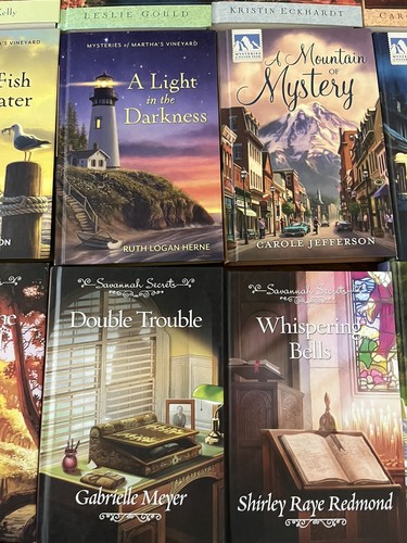 34 Guideposts books: Chapel Inn, SAvannah SEcrets Wayfarers Inn etc - Picture 7 of 12