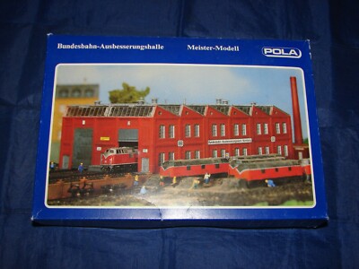 POLA N MODEL LOCOMOTIVE HANGAR 264 TO MOUNT ELECTRIC TRAIN NEW