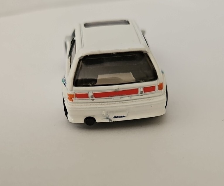 ミニカー Hot Wheels '90 HONDA CIVIC EF TH Amazon.com: Hot Wheels '90 Honda Civic EF Zamac, HW J