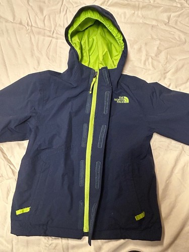 The North Face boys XS jacket navy blue & neon green hooded raincoat - Picture 7 of 15