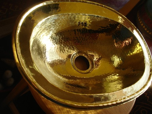 Moroccan hand hammered BRASS shallow OVAL sink wash basin W33 x 26 cm - Picture 4 of 9