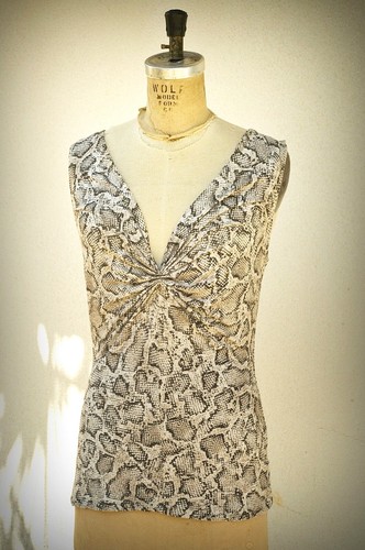 Weiches Stretch-Top Samt Größe P/S Pixel Animal-Print