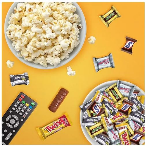 Assorted Bulk Chocolate Mix - (1 Pound) - Fun Size Candy Bar Variety Pack - Choc - Picture 3 of 9