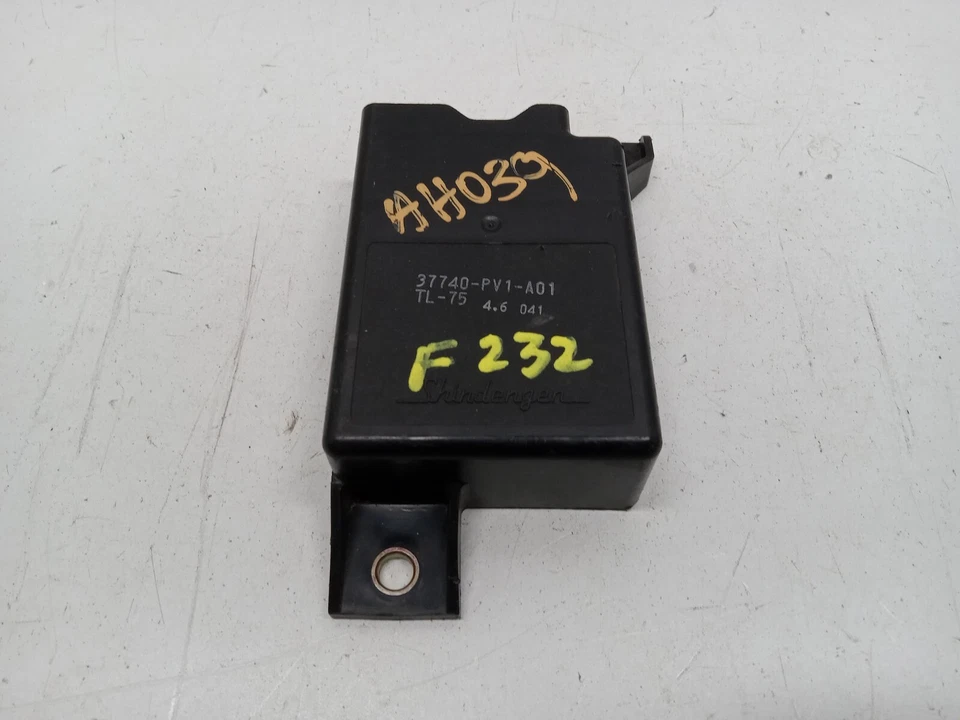 1992-1994 ACURA VIGOR MÓDULO VENTILADOR RADIADOR - FABRICANTE DE EQUIPAMENTO ORIGINAL 37740-PV1-A01 - Imagem 2 de 4