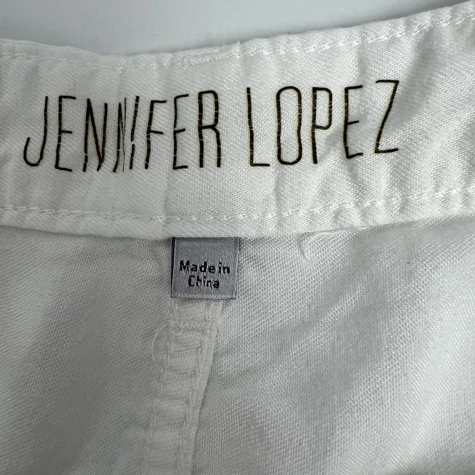 Pantalones cortos botines para mujer JENNIFER LOPEZ talla 0 blancos con puños ligeros Foto 3 de 4
