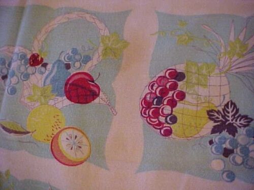 Tovaglia vintage con cesti di frutta - Foto 3 di 3