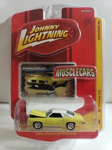 JOHNNY-LIGHTNING-MUSCLE-CARS-73-PONTIAC-GTO-R16-YELLOW-HTF-FREE-SHIPPING