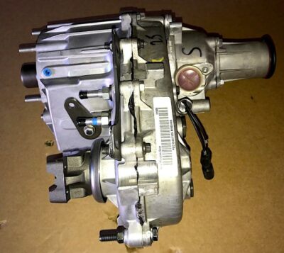 みわこ　Ｌ　2 New TRANSFER CASE 242 ; Mil. Hummer ; EC12447125 6005789-A