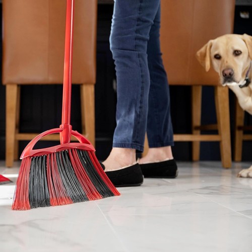 O-Cedar One Sweep Broom with Step-On Dustpan | Remove 99% with One Sweep | Light - Picture 7 of 10