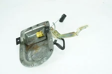 04 Harley Dyna Wide Glide OEM Fuel Petrol Gas Pump Top Plate Cover CARB w/ Lever