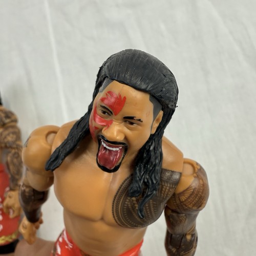 WWE Jey & Jimmy Uso Battlepack 32 Action Figure Pair - 2013 Mattel - Picture 4 of 8
