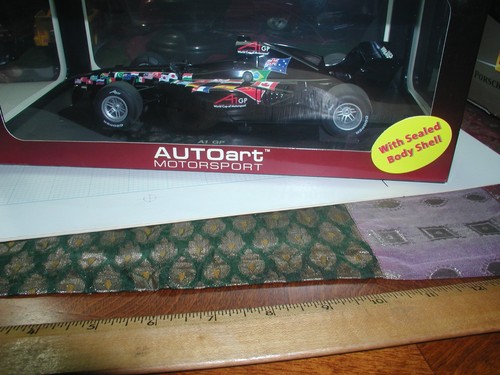 1:18 AUTOart F1 equational racing A1GP 2007 PROMO CAR model car - Picture 1 of 7