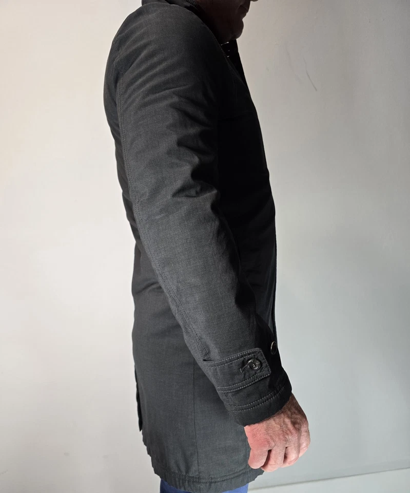 Emporio Armani Matt Line Overcoat Wool/Cotton Charcoal Men's SZ S (46 - ITAL) - Image 3 of 4