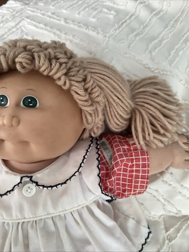 Vintage 1985 Cabbage Patch Kids Doll Coleco Green Eyes Outfit With Shoes Socks - Picture 5 of 22