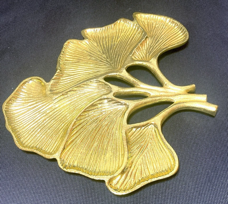 经典触感中号 11.75 金叶片部分小吃金属托盘全新全新带盒 — 第 2/4 张图片