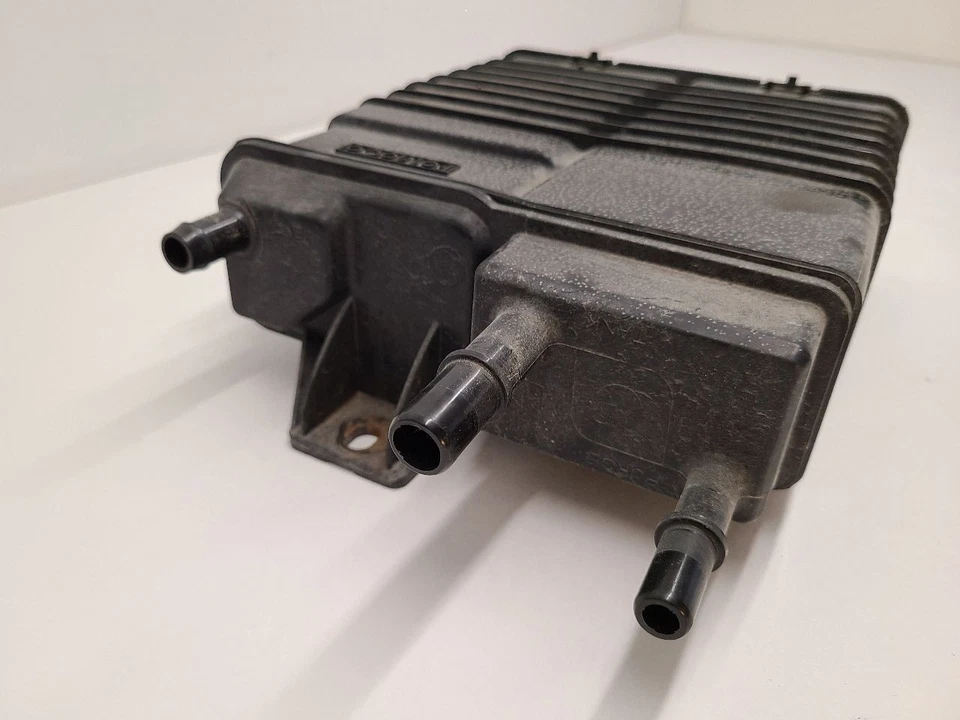 2009-2011 MERCURY MARINER Fuel Vapor Canister 9L8Z9D653D 09-11    - Image 3 of 4