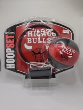 Spalding Chicago Bulls Hoop Set Basketball