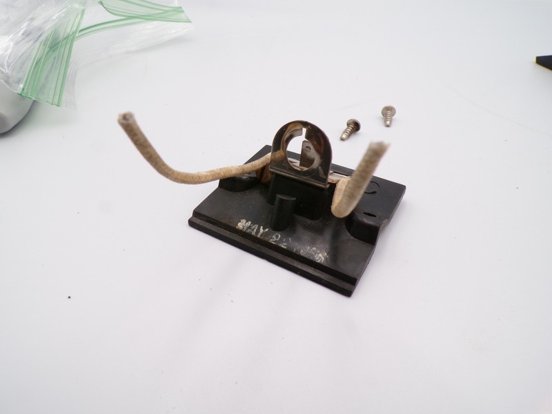 Sunbeam Waffle Maker Griddle CG Rreplacement Part Lamp Bulb Holder