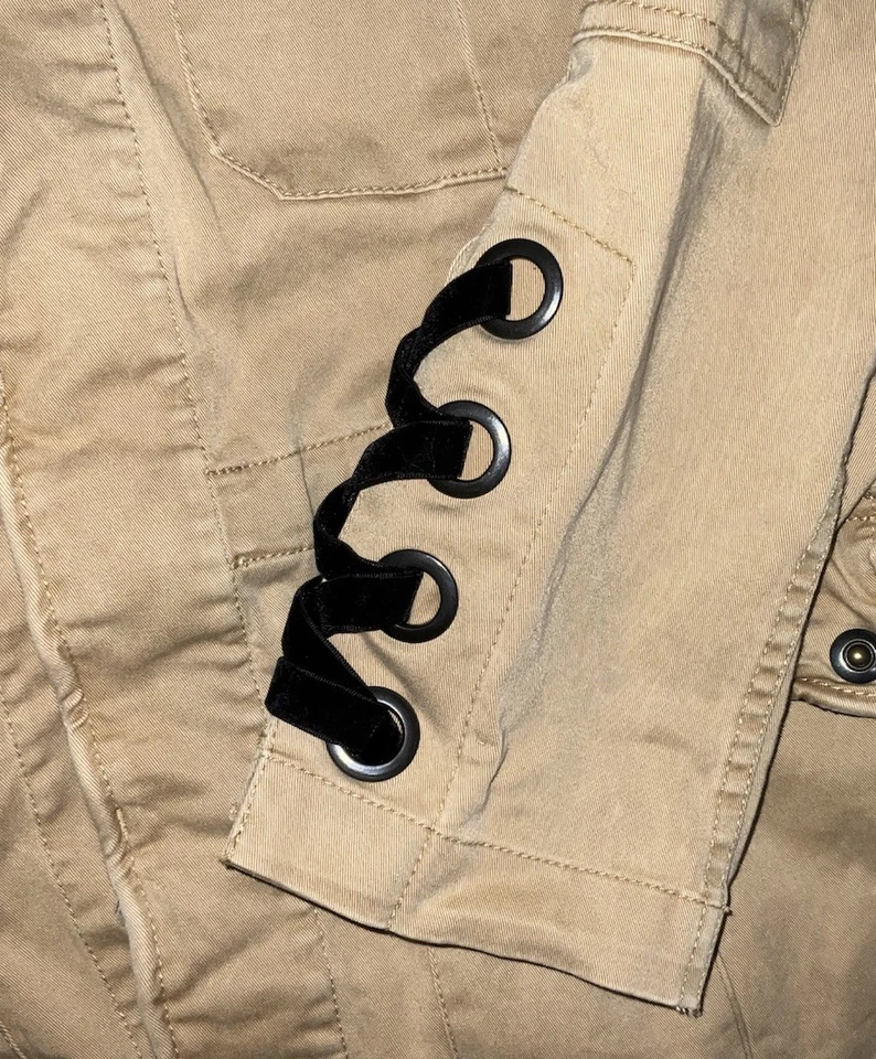 Chaqueta de algodón utilitaria militar con cordones de terciopelo pequeña Free People para mujer Foto 4 de 4
