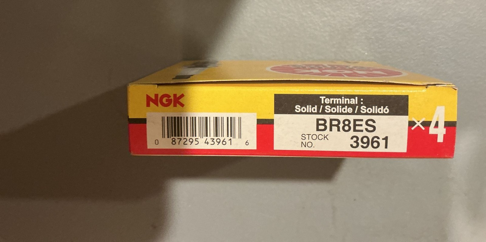 NGK 3961 BR8ES SPARK PLUGS  4 PACK  YAHAMA SEA-DOO SKI-DOO POLARIS ARCTIC CAT