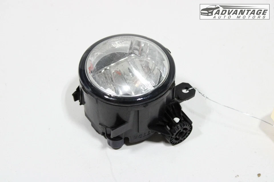 Jeep Compass 2020-2023 parachoques delantero derecho pasajero luz antiniebla OEM Foto 3 de 4