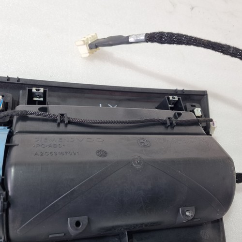 X1* BMW X3 Reihe E83 Bordcomputer Display Schwarz Navi Monitor 3417417 - Bild 8 von 9