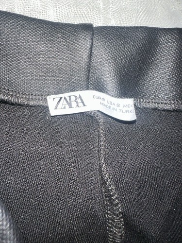 ZARA Black Leather Coated Fitted Trousers Leggings UK Size S (New Without Tags) - Picture 2 of 3
