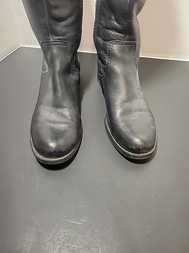 Bota de montar Guess de cuero alta negra dorada con detalles de hebilla para mujer 8,5 M - Imagen 7 de 11