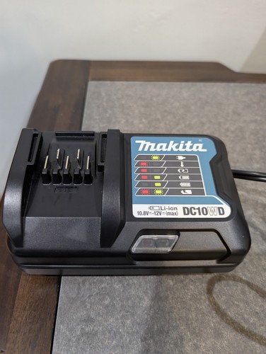 Makita 12V Reciprocating Saw In Case ⚠️ WITH 12V DRILL! LIGHTLY USED! - Picture 14 of 19