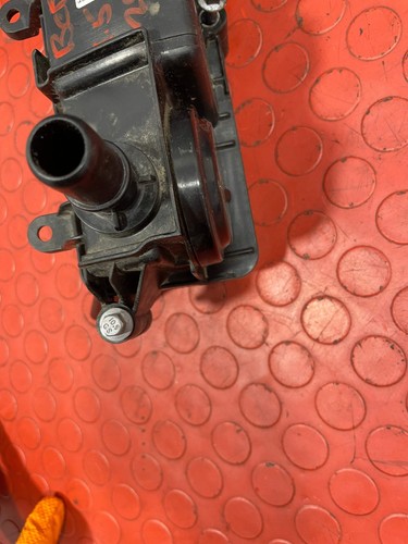 Ford Transit Custom OIL SEPARATOR/CYLINDER HEAD COVER w/ PCV VALVE 2.0 2016-2023 - Picture 4 of 15