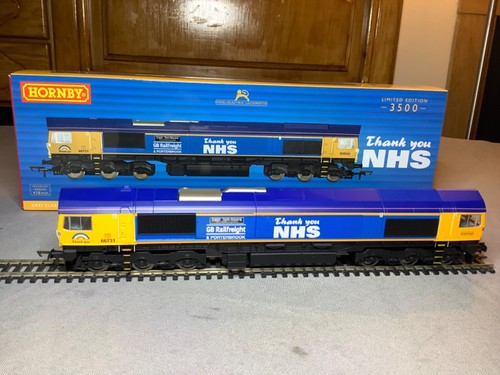 Hornby R30069 GBRF Class 66 Diesel Loco 66731 Capt. Tom Moore L/Edition - Picture 1 of 6