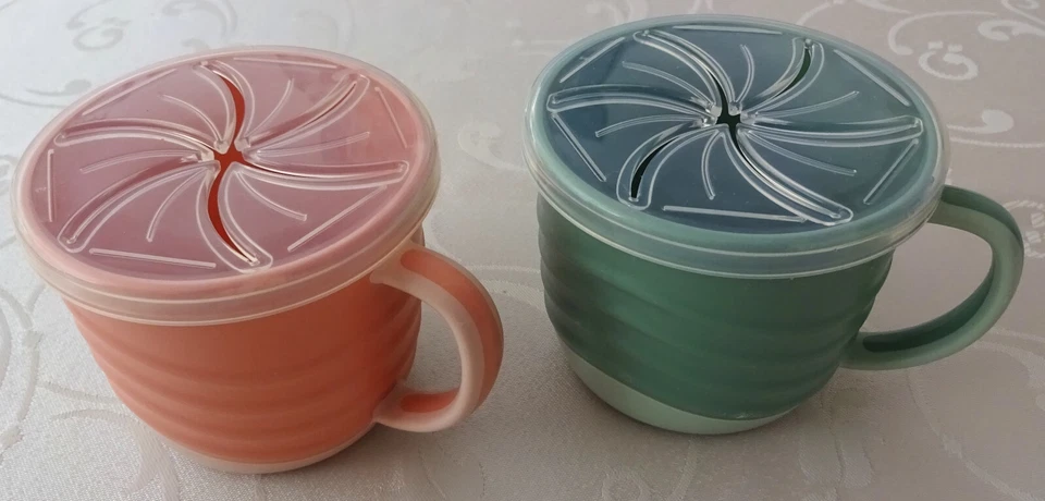 2 Stück Trinklerntassen  Snackbecher & Tasse - Bild 2 von 3