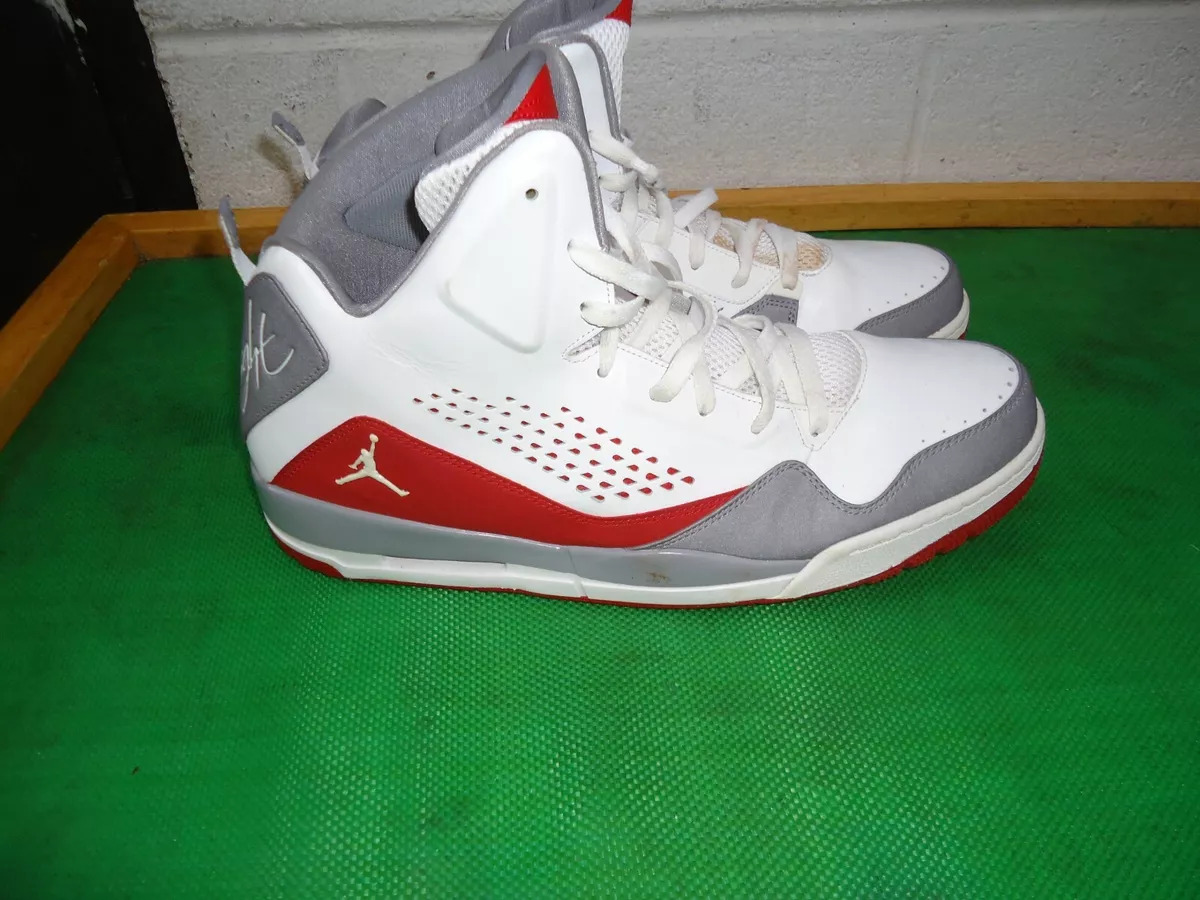 Jordan flight top white and red