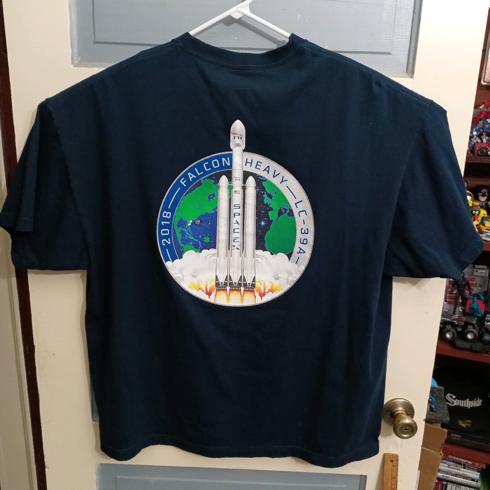 Picture 9 of 24